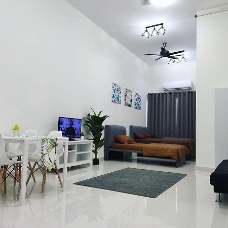 Homestay Klia Core Soho Suites Sepang Buitenkant foto