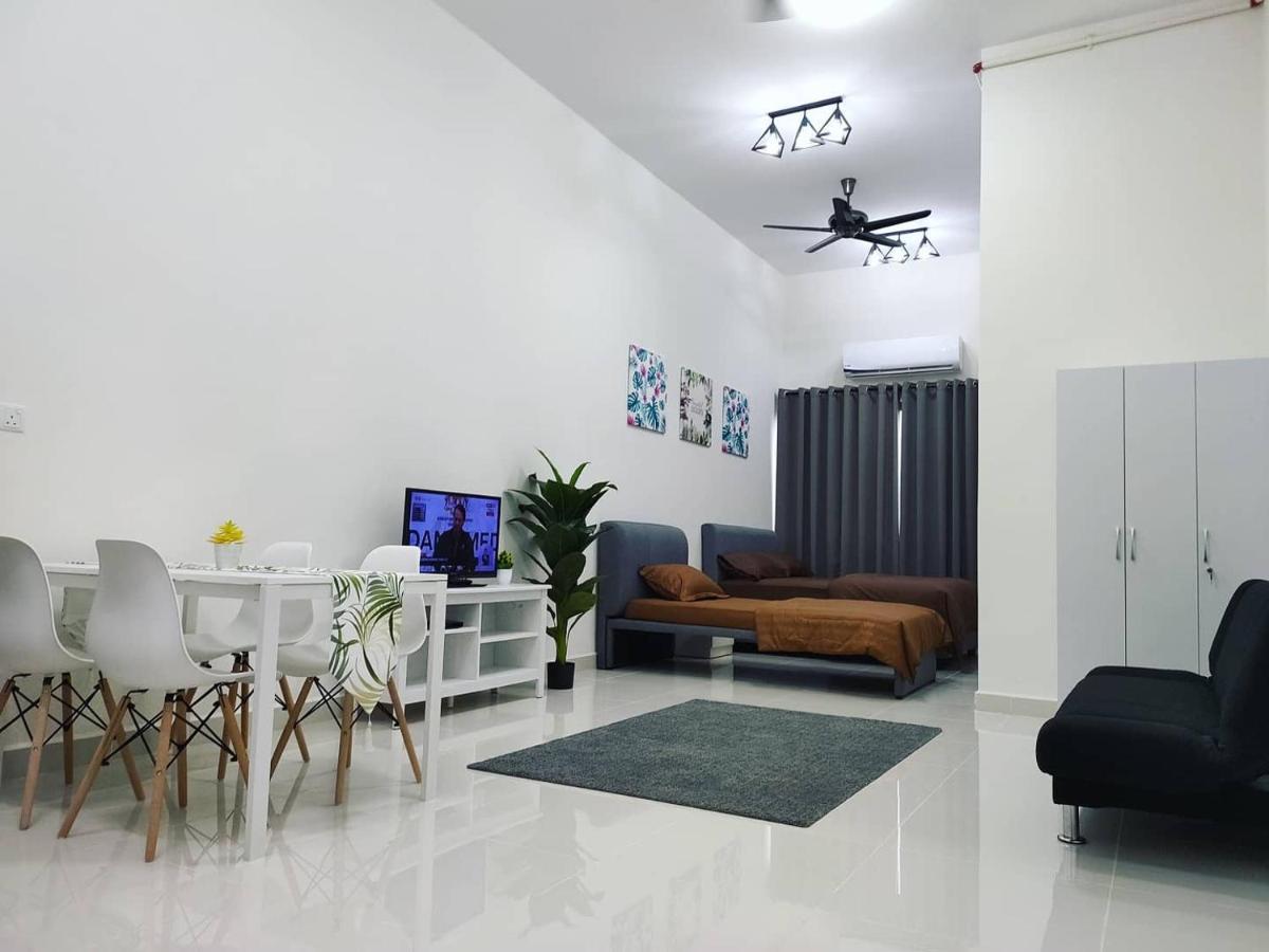 Homestay Klia Core Soho Suites Sepang Buitenkant foto